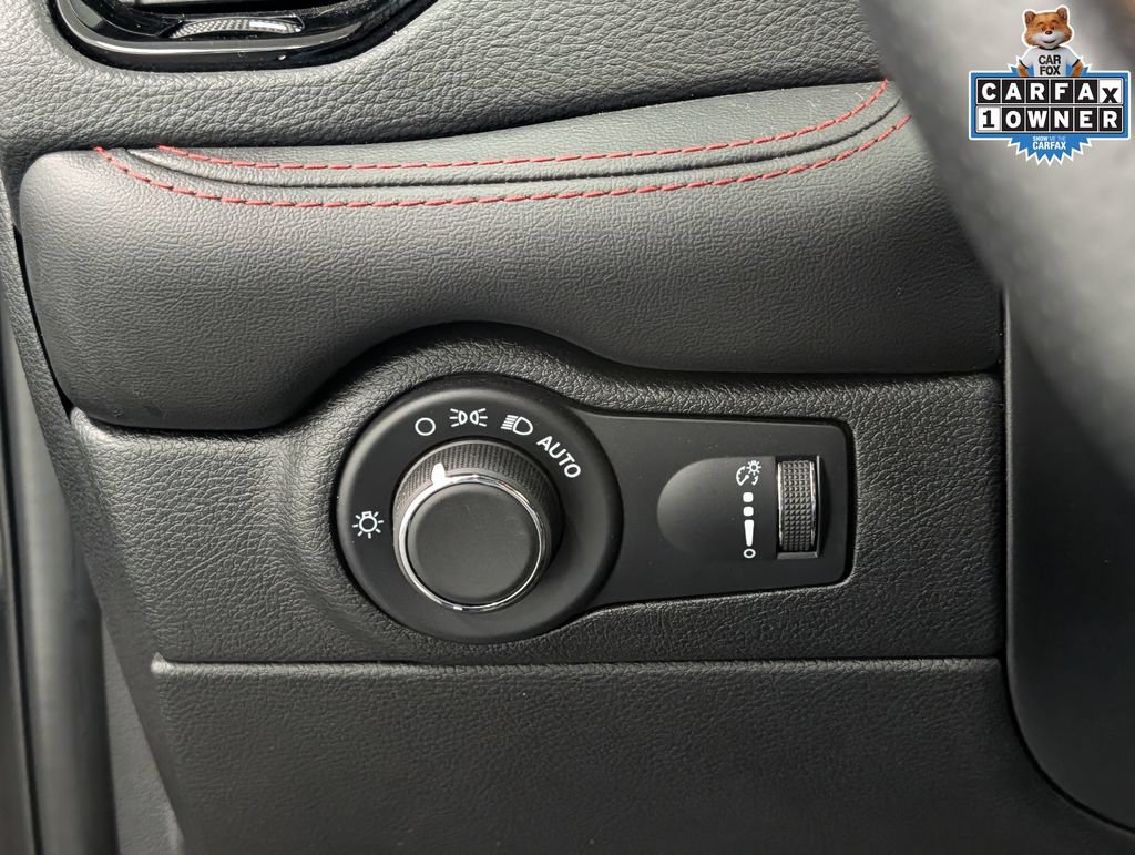 Used 2025 Dodge Durango GT AWD/4WD image 20