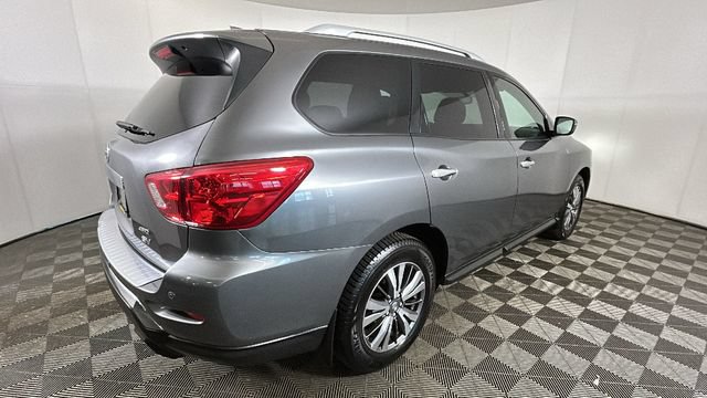 Used 2019 Nissan Pathfinder SV w/ Cargo Package AWD/4WD image 2