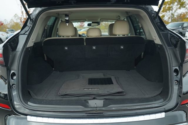 Used 2024 Nissan Murano SV image 18