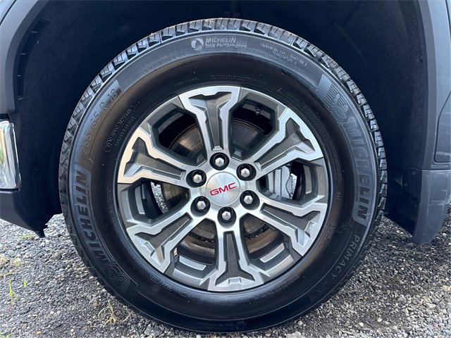 Used 2025 GMC Sierra 1500 SLT image 28