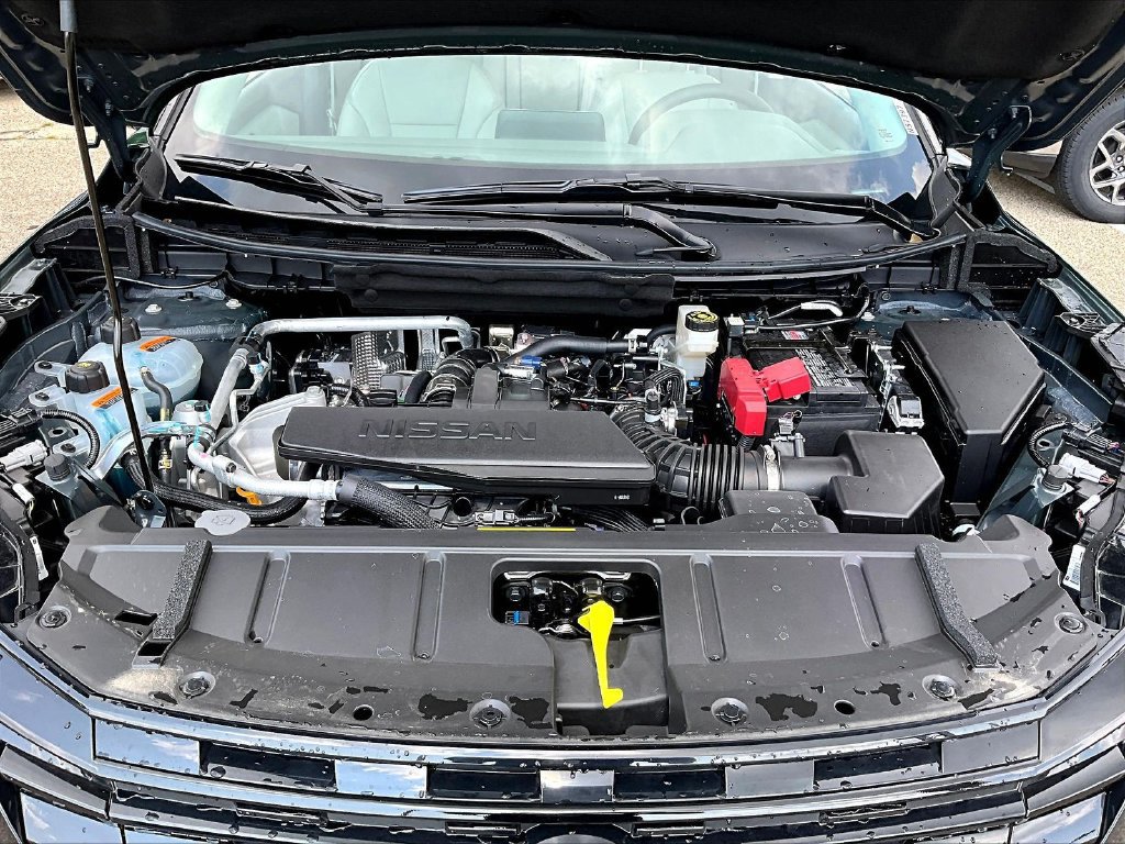 New 2026 Nissan Rogue Dark Armor AWD/4WD image 12