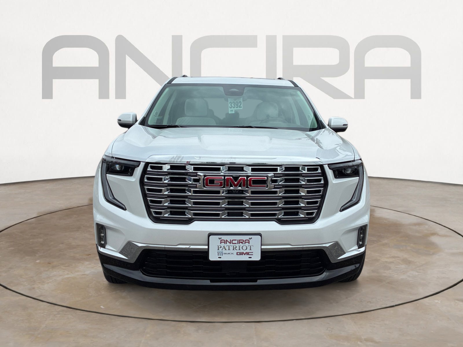 Used 2024 GMC Acadia Denali FWD image 5