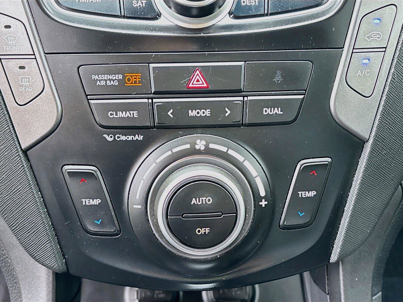 Used 2015 Hyundai Santa Fe Sport 2.0T w/ Option Group 05 FWD image 16