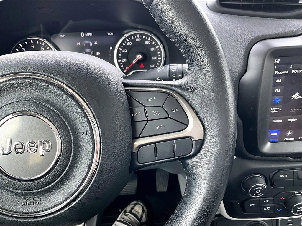 Used 2022 Jeep Renegade Limited w/ Sun, Sound & Wheels Group AWD/4WD image 17