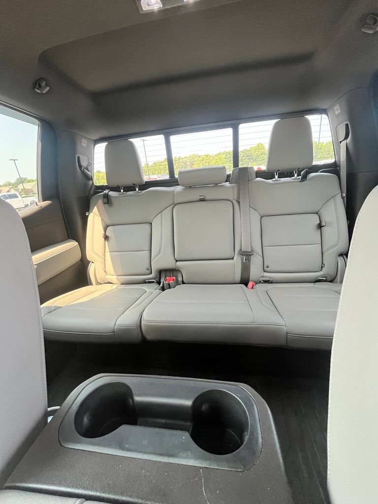 Used 2019 GMC Sierra 1500 SLT w/ SLT Premium Plus Package AWD/4WD image 5