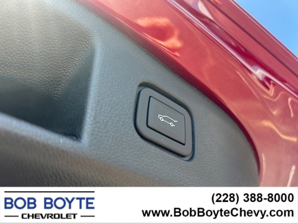 New 2025 Chevrolet Blazer EV LT image 8