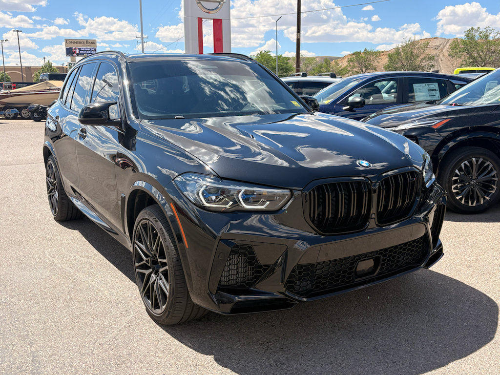 Used 2022 BMW X5 M w/ Competition Package AWD/4WD image 7