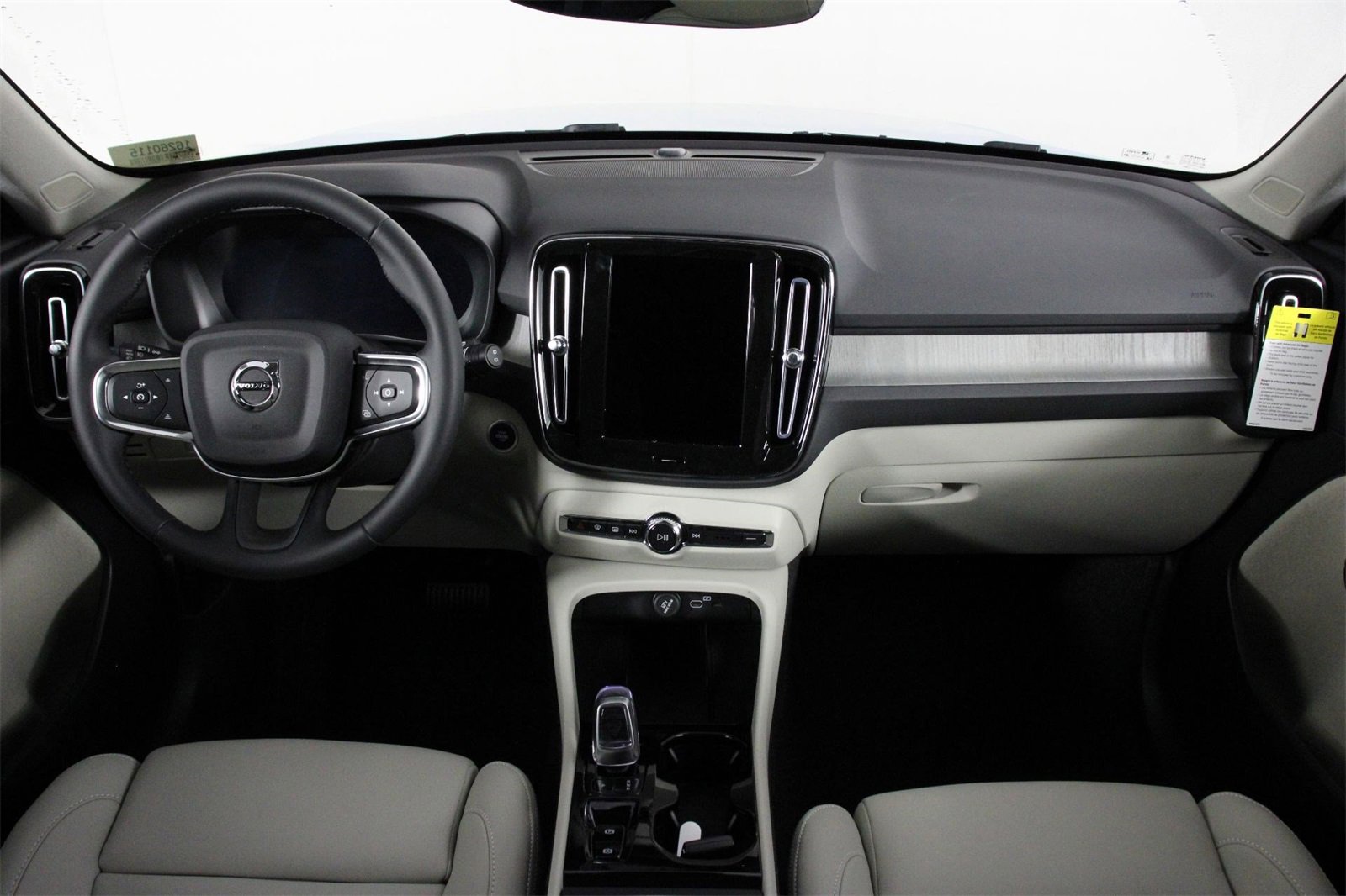 New 2026 Volvo XC40 B5 Plus w/ Protection Package Premier image 5