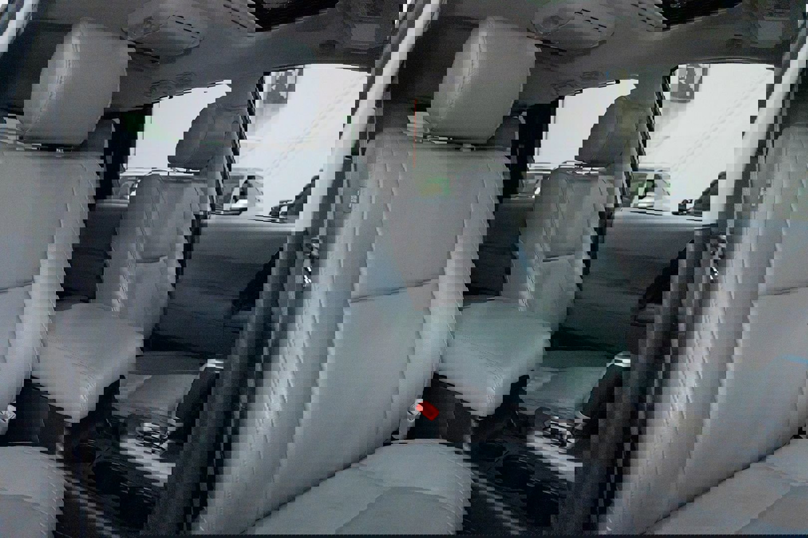 Used 2010 Toyota Sequoia Limited image 45