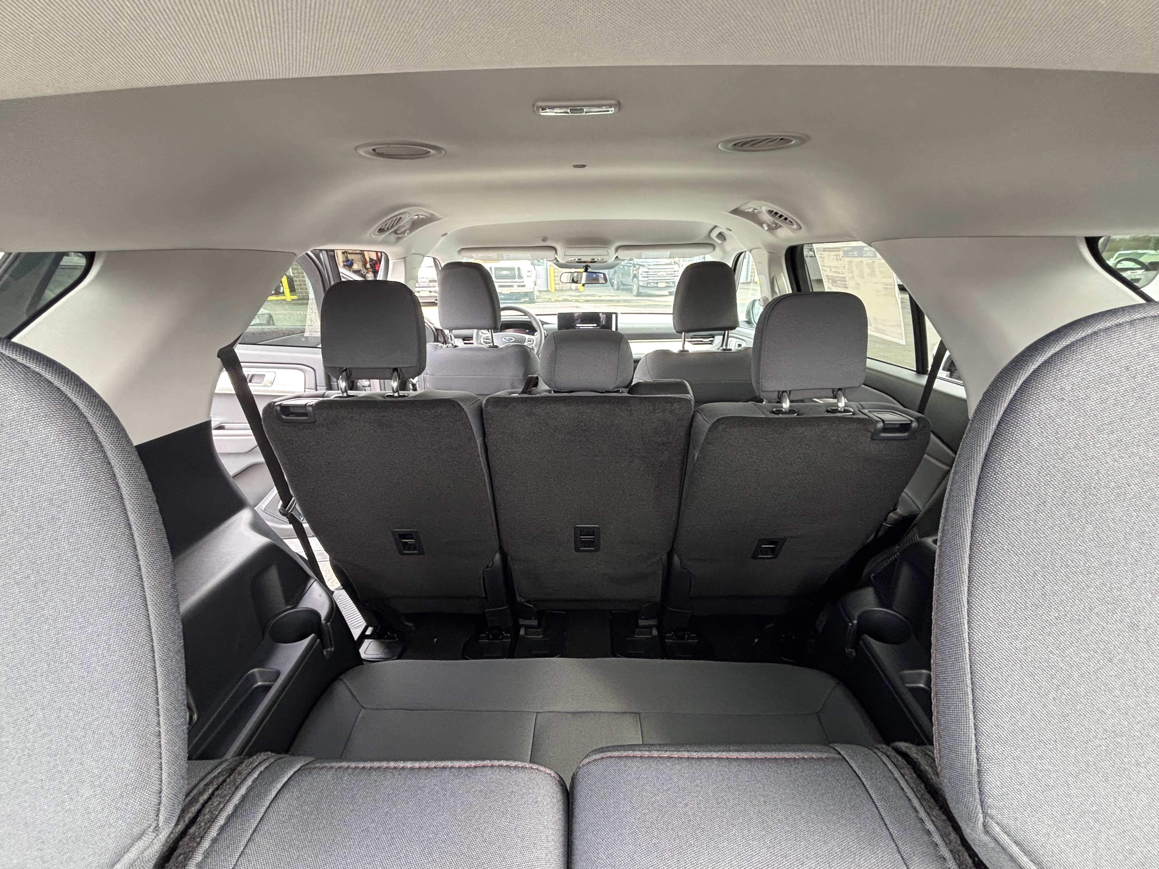 New 2025 Ford Explorer Active image 17