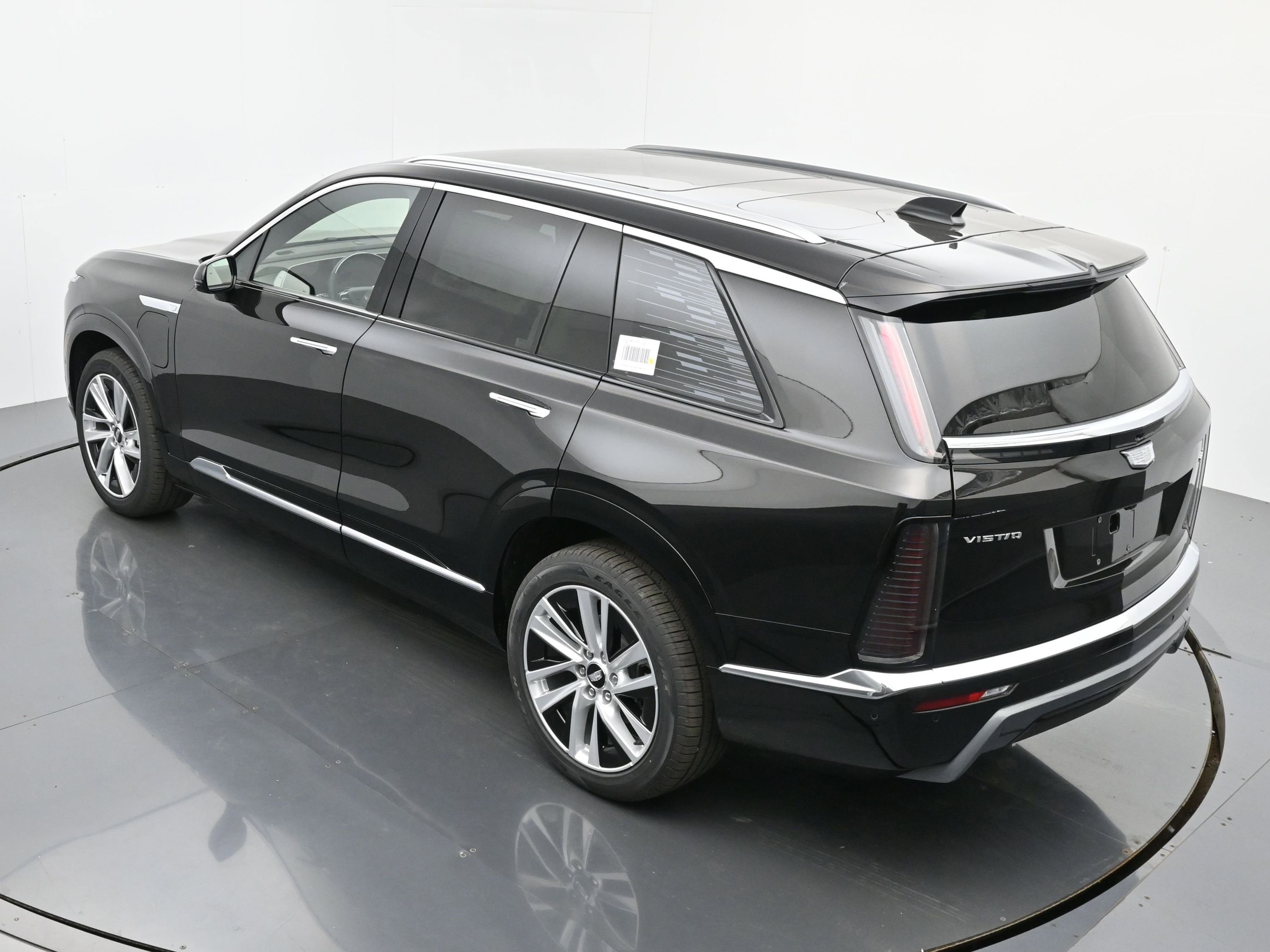 New 2026 Cadillac Vistiq Luxury w/ LPO, Floor Liner Package image 25