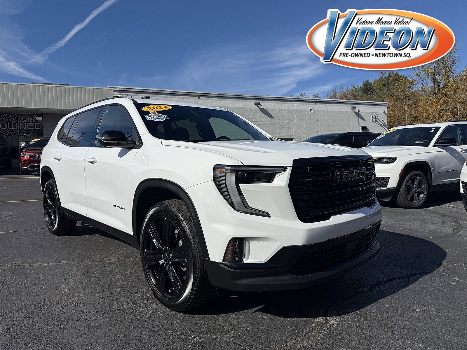 Used 2024 GMC Acadia Elevation w/ Black Edition