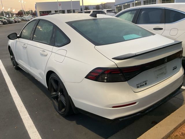 Used 2024 Honda Accord Sport image 9