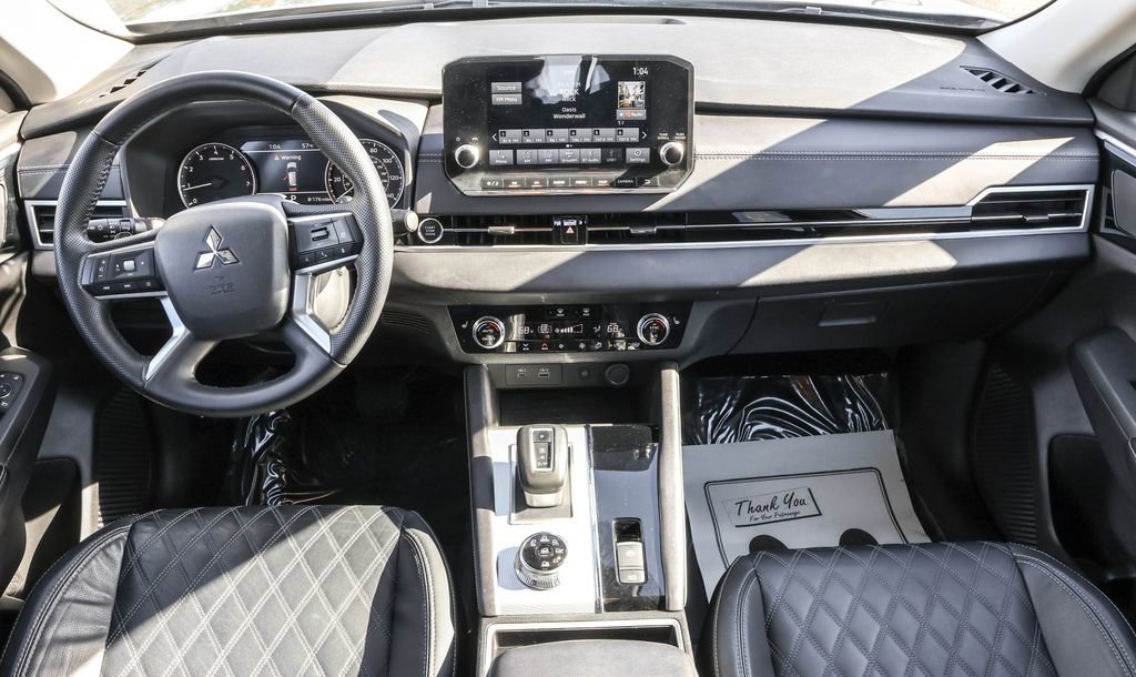 Used 2022 Mitsubishi Outlander SEL image 27