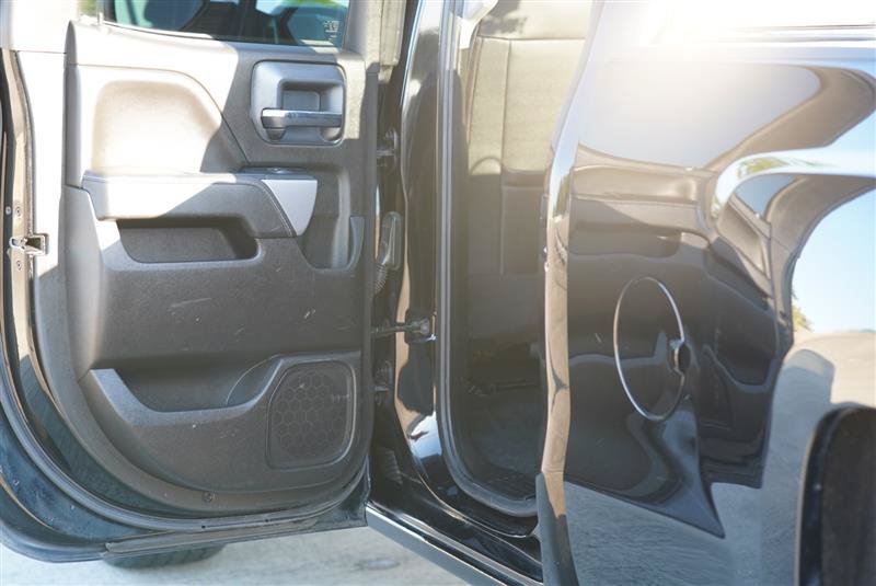 Used 2018 Chevrolet Silverado 1500 LT w/ All Star Edition AWD/4WD image 60