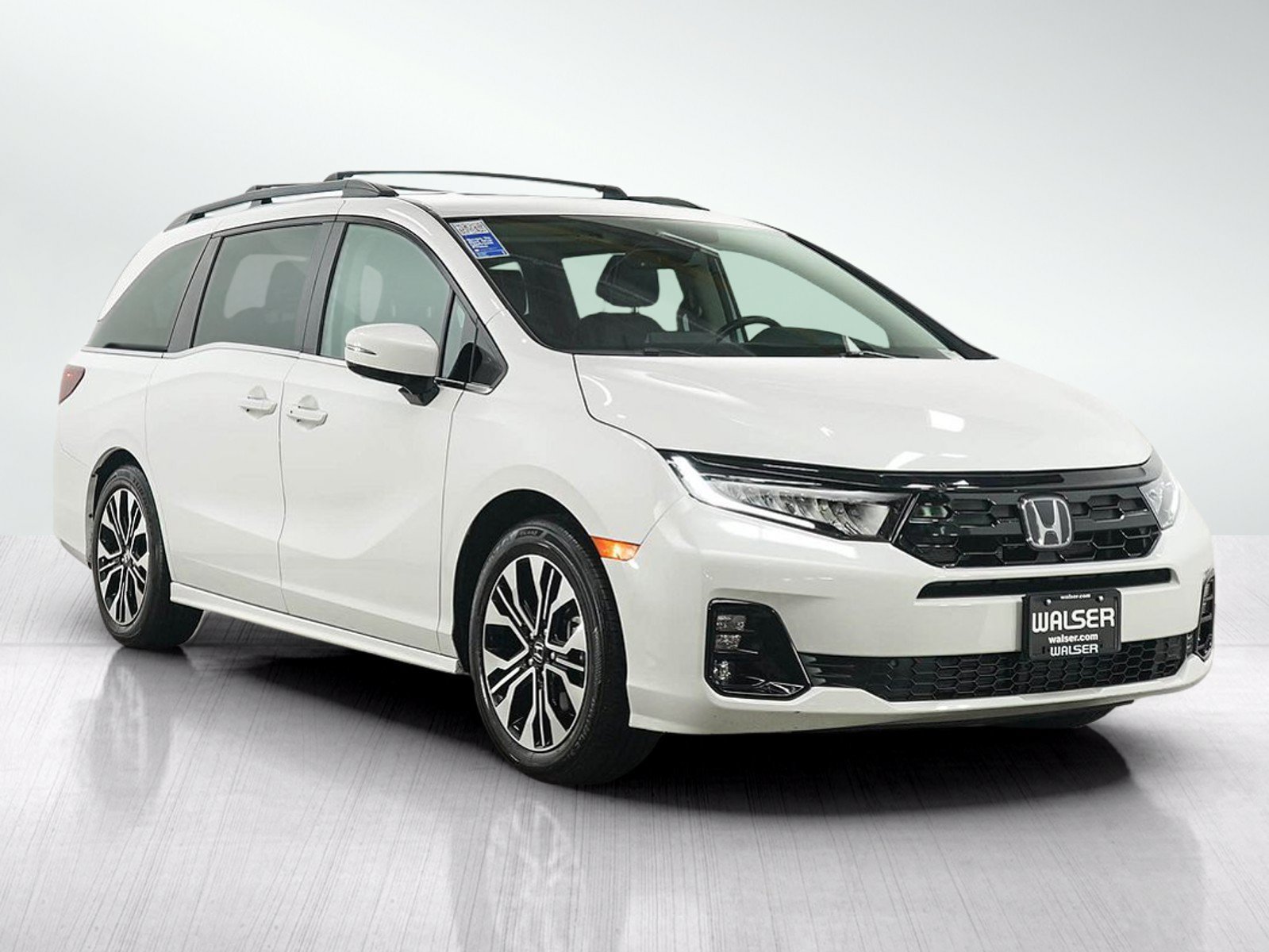 Used 2025 Honda Odyssey Elite image 7