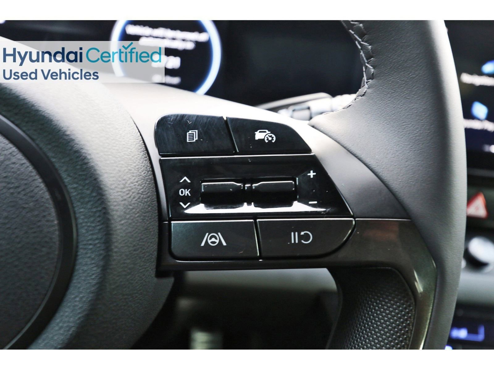 Certified 2025 Hyundai Elantra SEL image 13