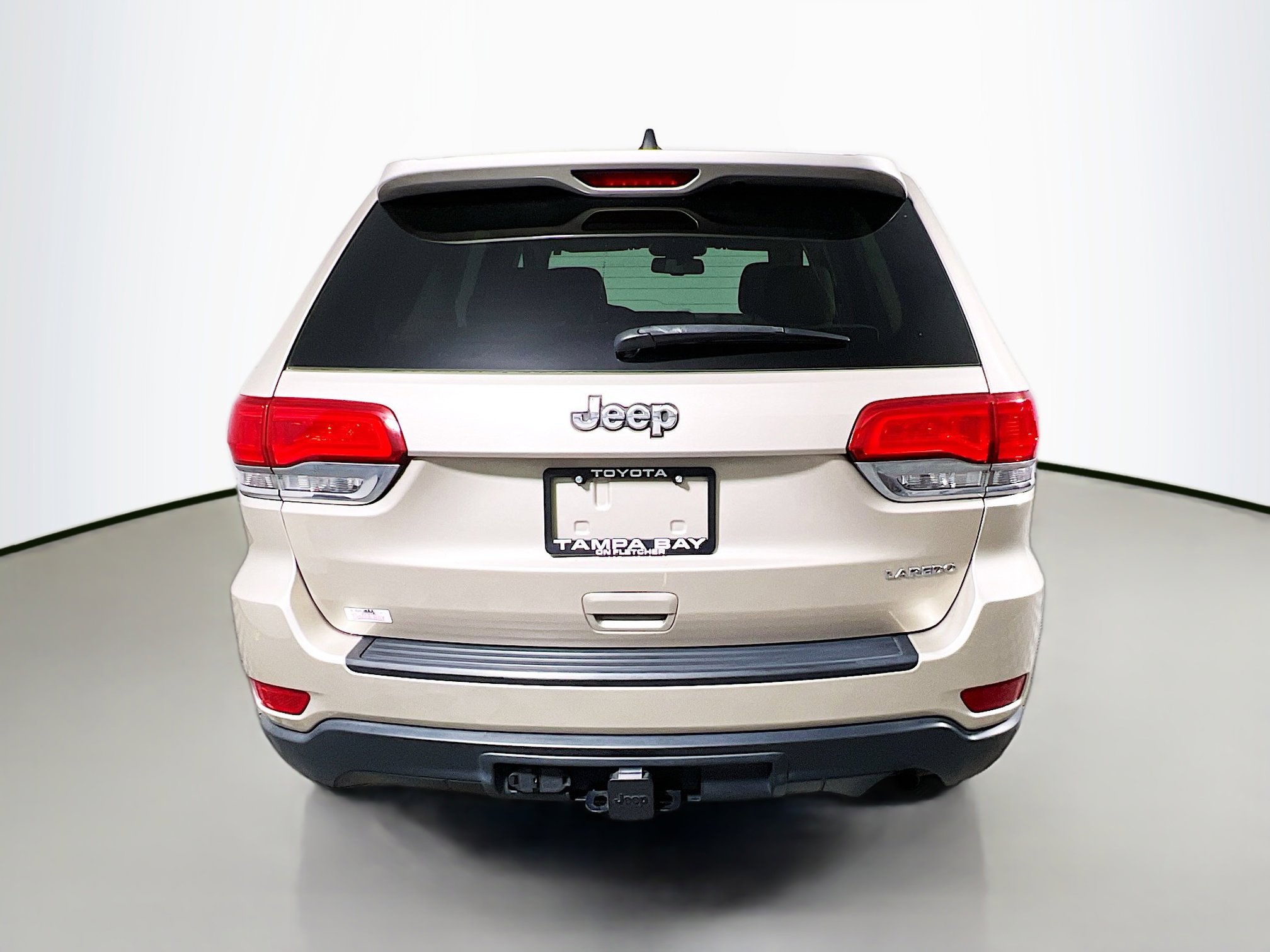 Used 2014 Jeep Grand Cherokee Laredo w/ 18" Wheel & 8.4" Radio Group image 6