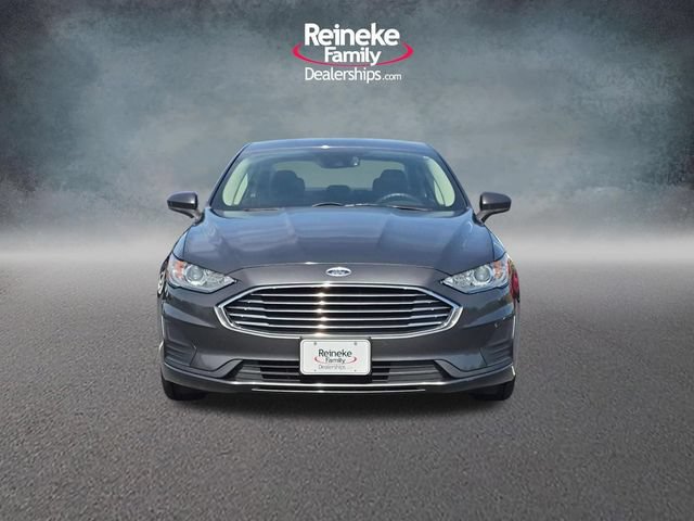 Used 2020 Ford Fusion SE FWD image 2