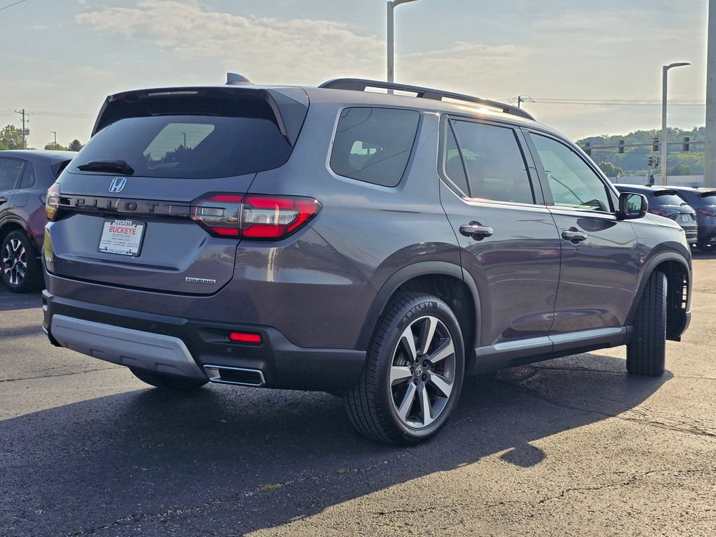 Certified 2023 Honda Pilot Touring image 8