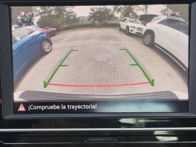 Used 2023 Volkswagen Jetta SE w/ Panoramic Sunroof Package FWD image 12
