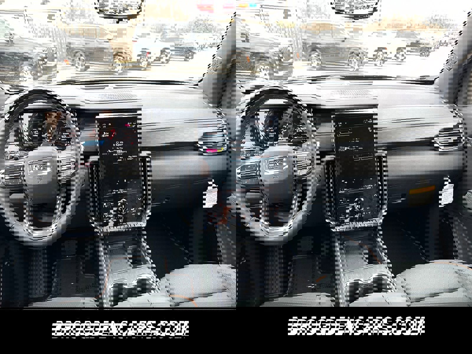 New 2026 GMC Acadia AT4 w/ Super Cruise Package image 9