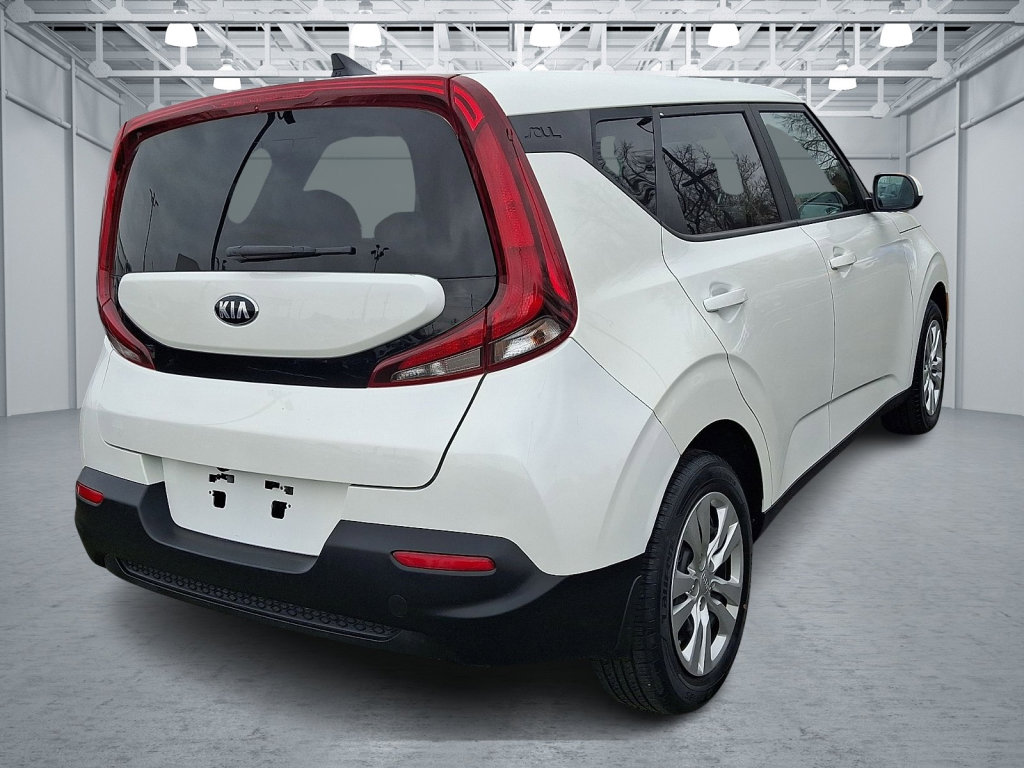 Used 2021 Kia Soul LX image 5