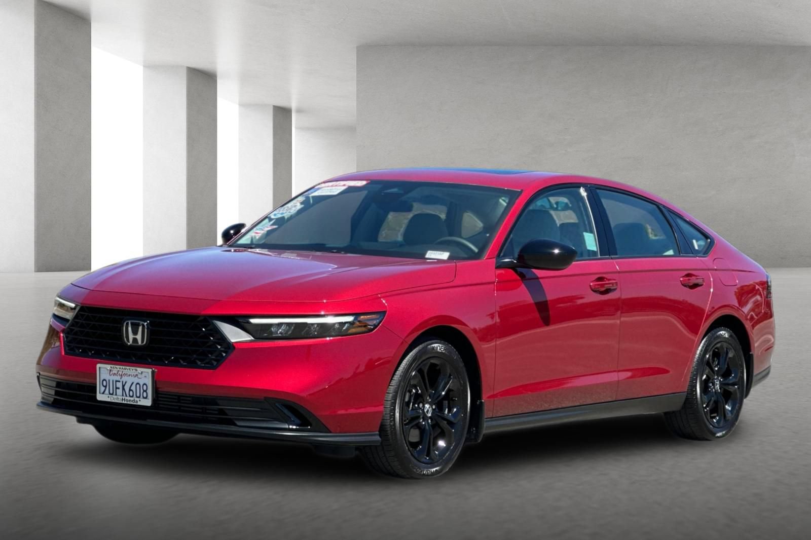 Certified 2025 Honda Accord SE image 8