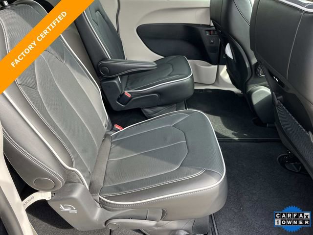 Used 2024 Chrysler Pacifica Limited image 22