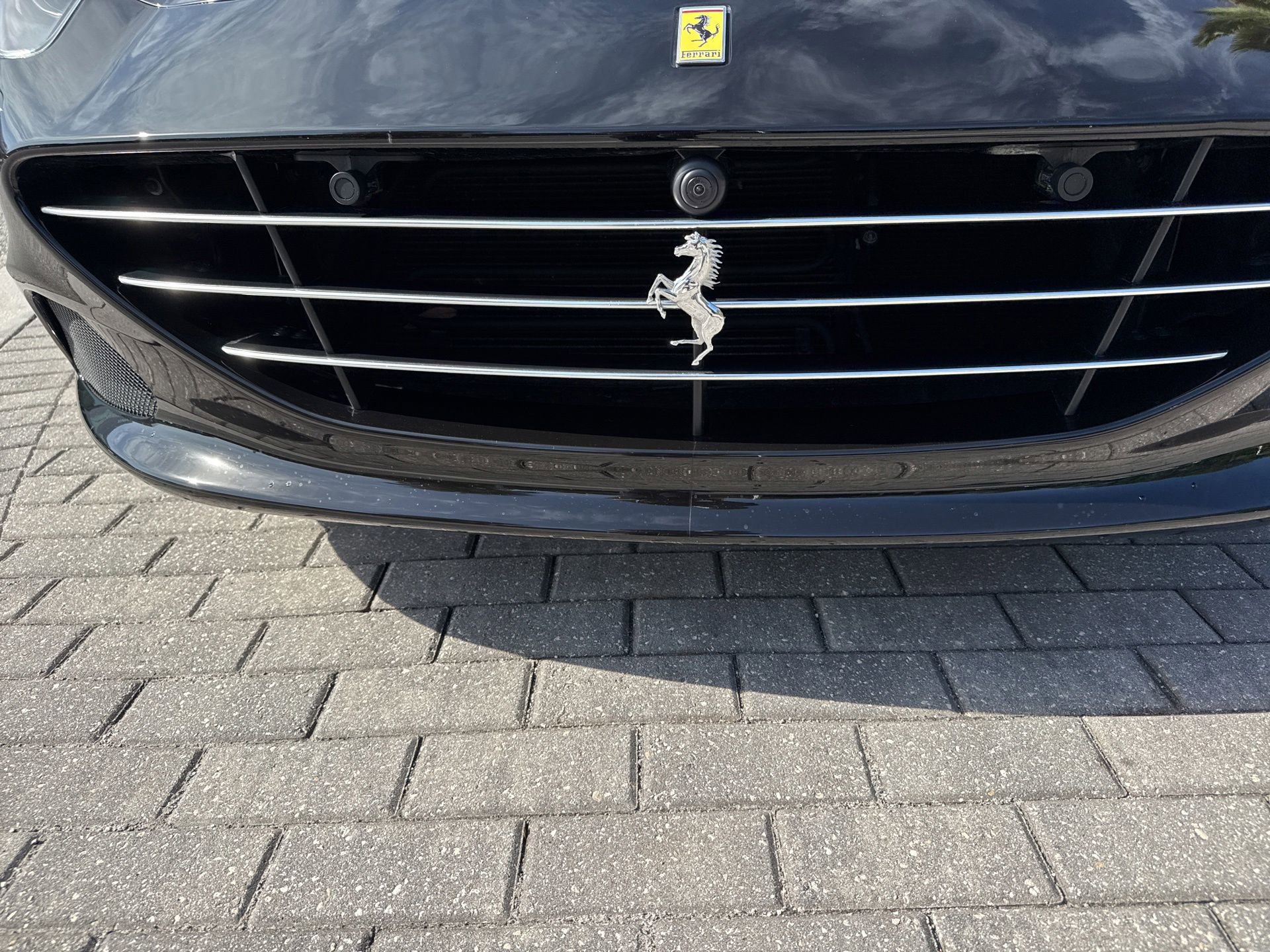 Used 2016 Ferrari California T RWD image 38