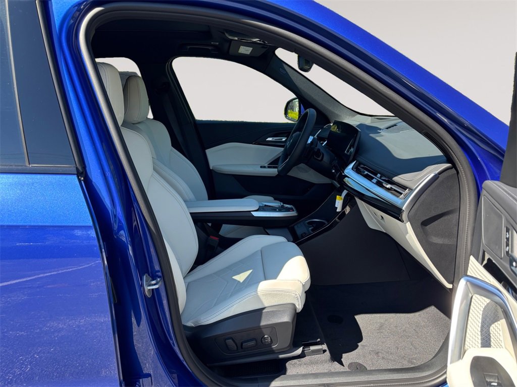 New 2026 BMW X1 xDrive28i w/ Technology Package image 15