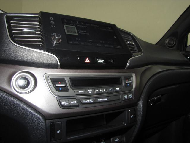 Certified 2025 Honda Passport EX-L image 7