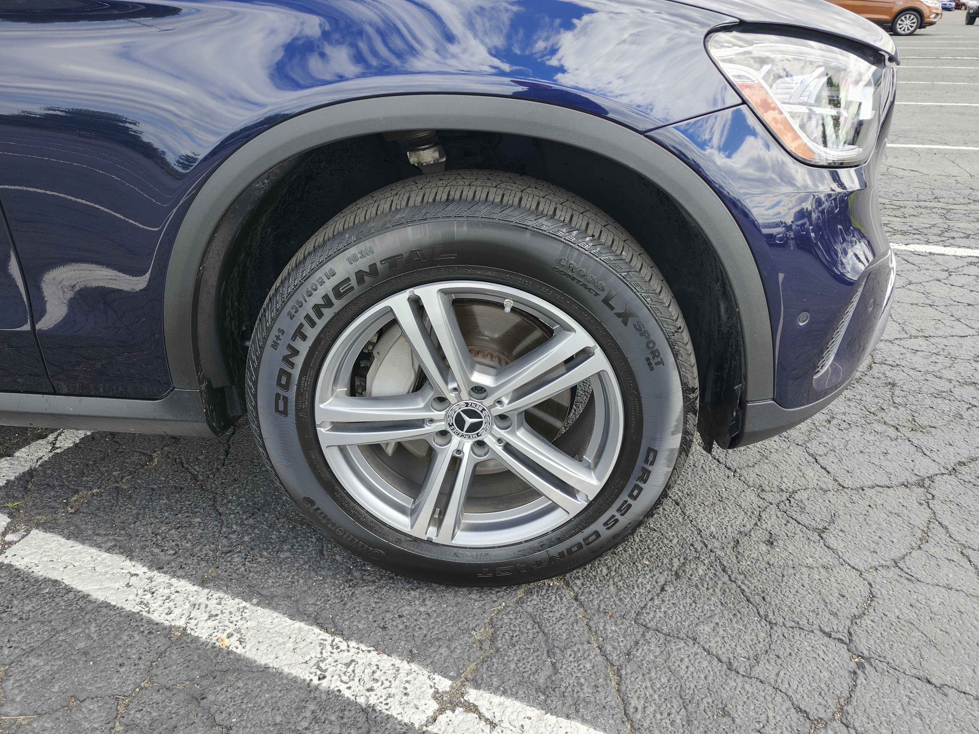 Used 2022 Mercedes-Benz GLC 300 4MATIC image 11
