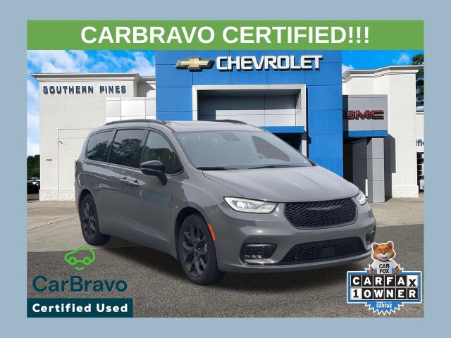 Used 2025 Chrysler Pacifica Limited