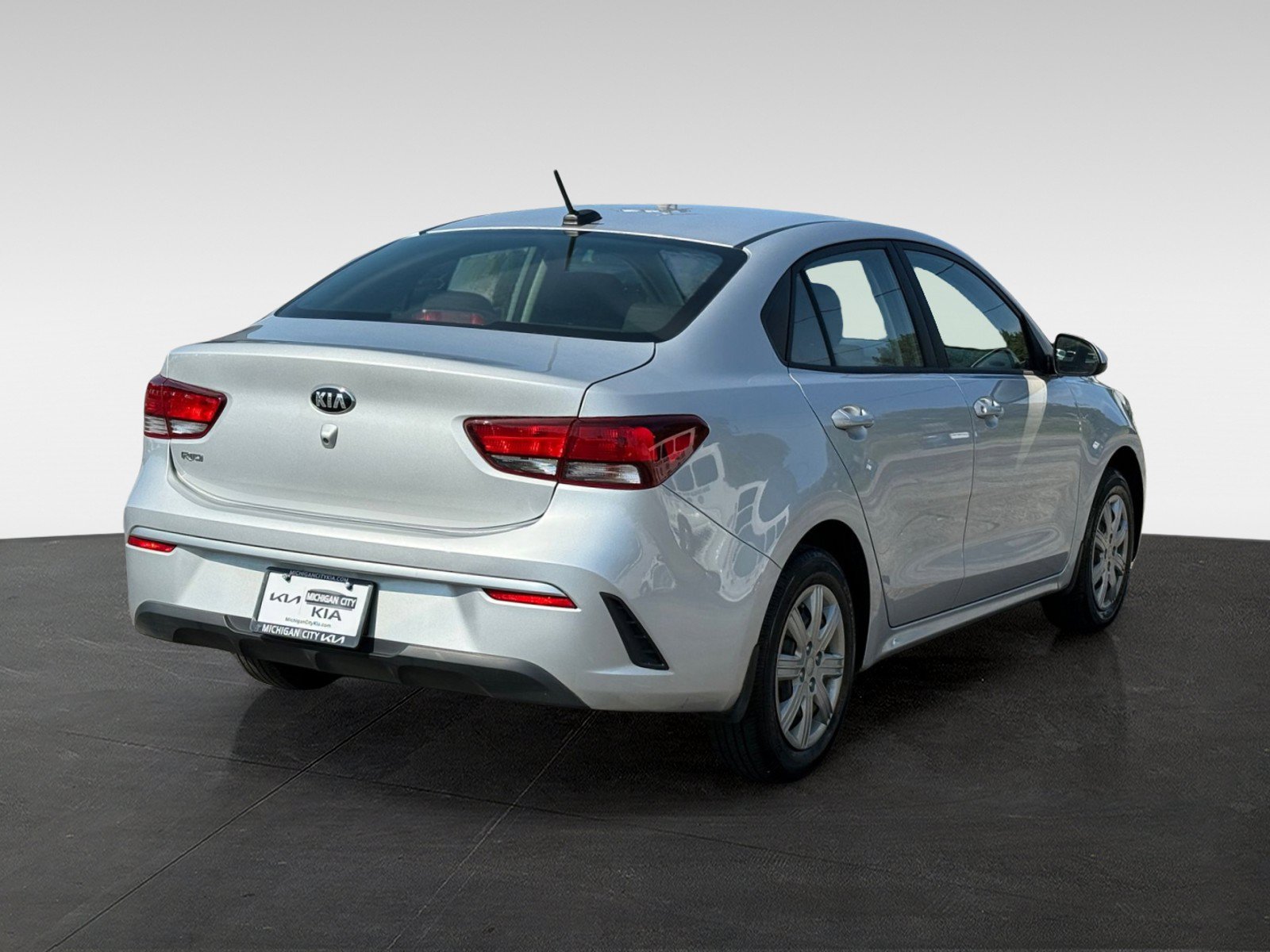 Used 2021 Kia Rio LX FWD image 5
