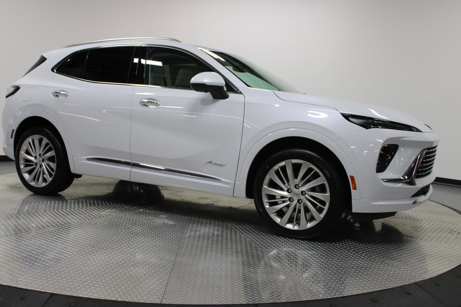 New 2026 Buick Envision Avenir image 17