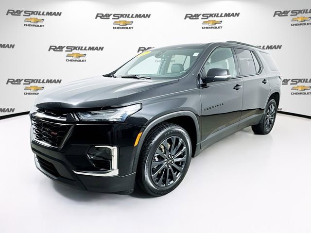 Used 2023 Chevrolet Traverse RS w/ LPO, Floor Liner Package image 3