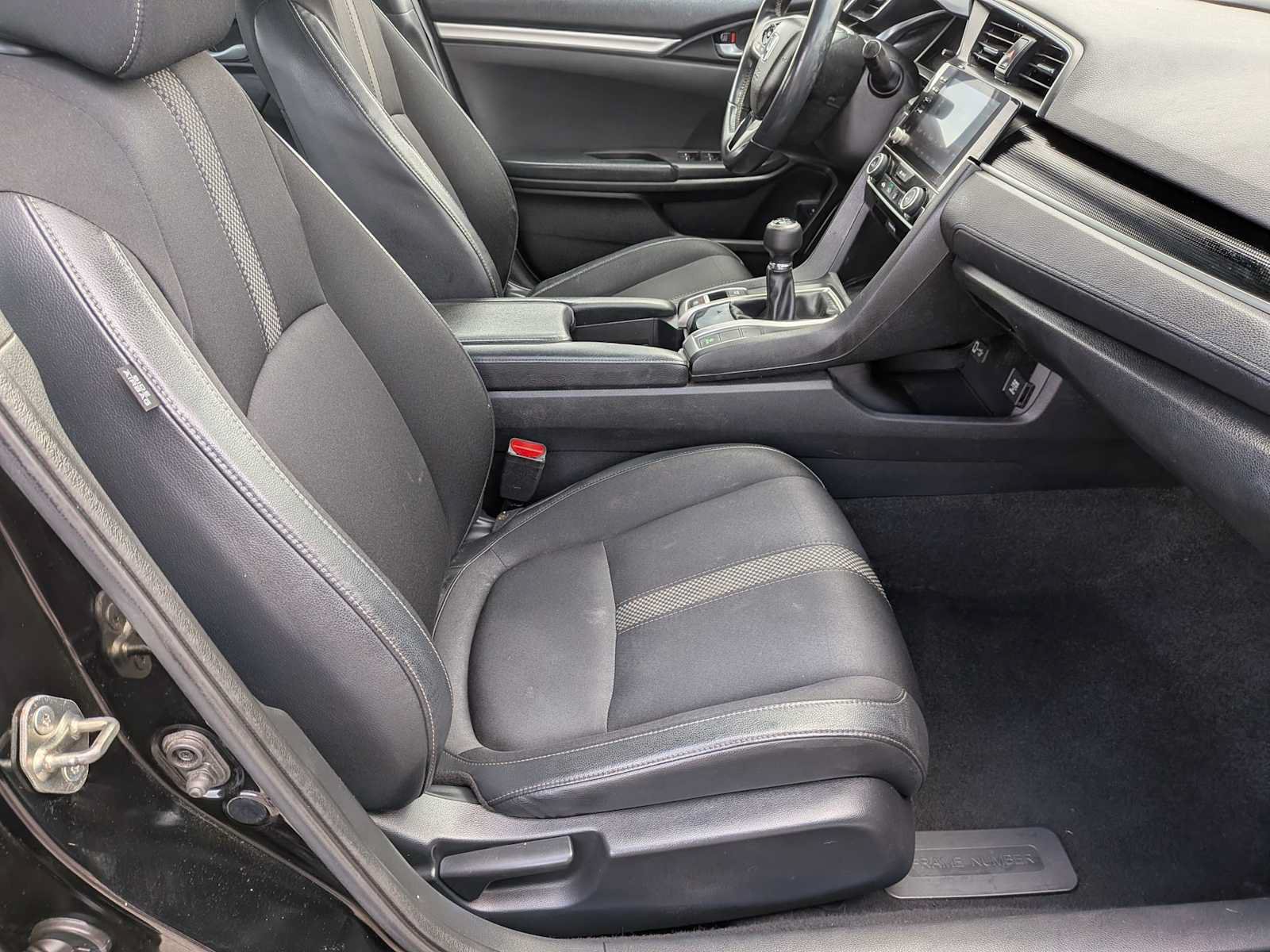 Used 2019 Honda Civic Sport image 17