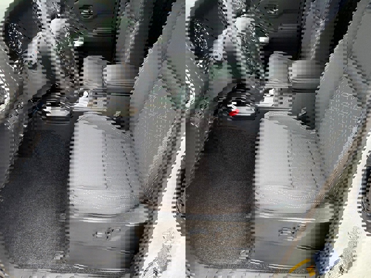 New 2026 Nissan Frontier SV image 13