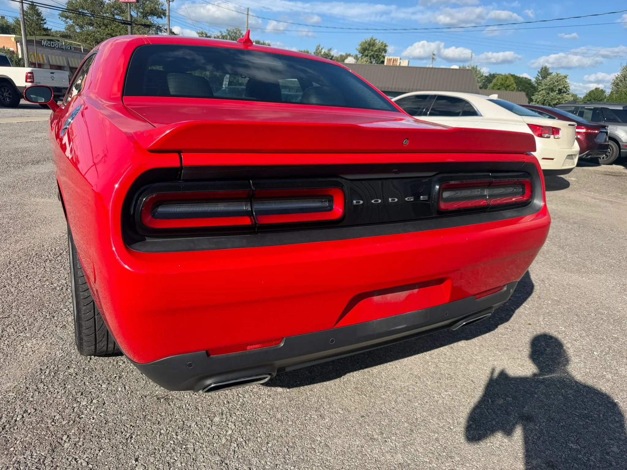 Used 2016 Dodge Challenger SXT Plus RWD image 9