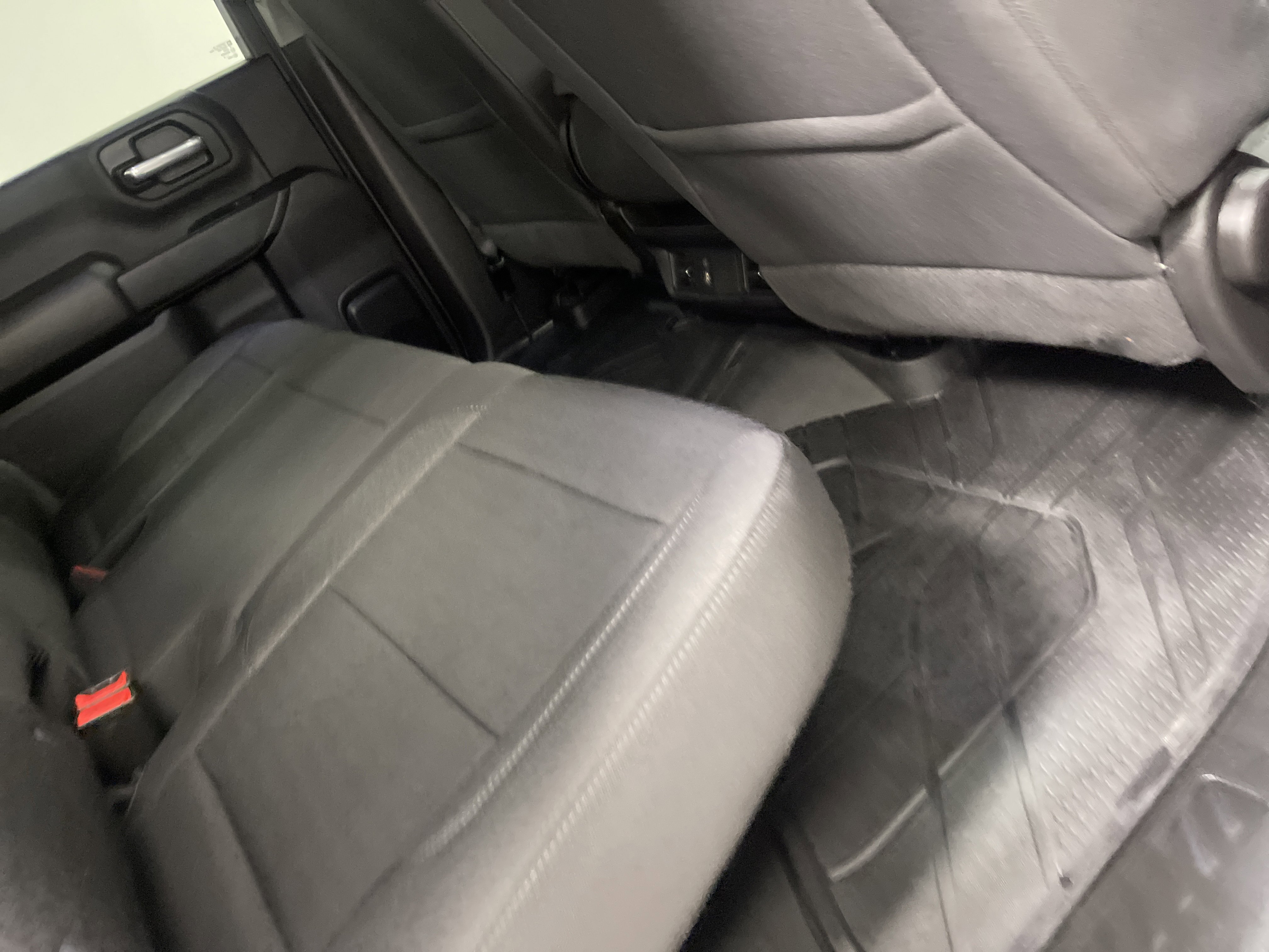 Used 2024 Chevrolet Silverado 2500 Custom w/ Custom Value Package image 21