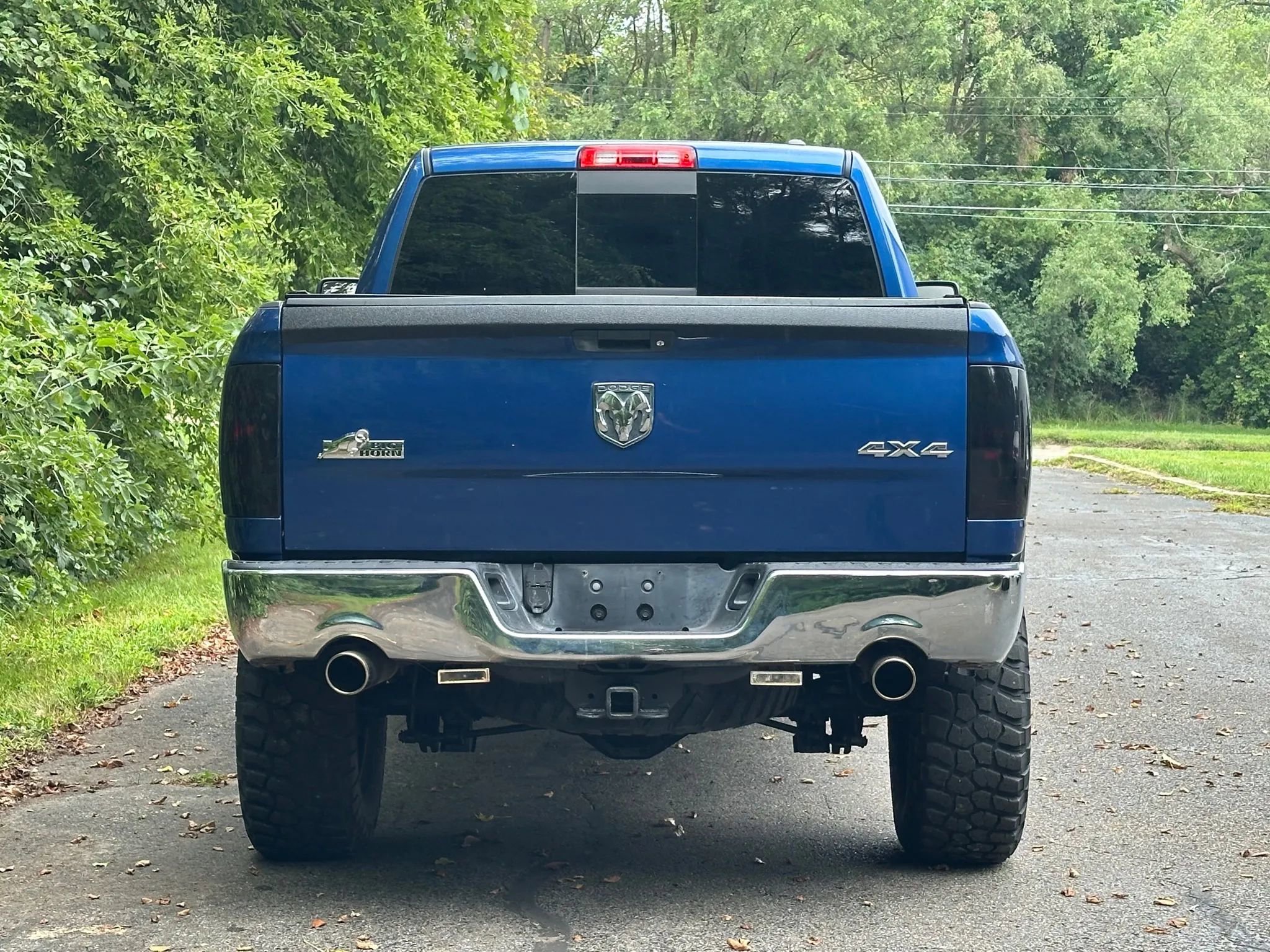 Used 2010 Dodge Ram 1500 Truck SLT w/ Luxury Group image 16