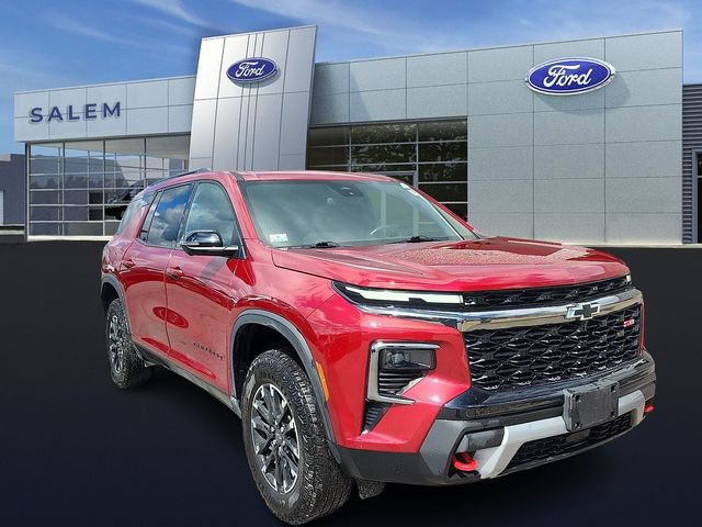 Used 2024 Chevrolet Traverse Z71