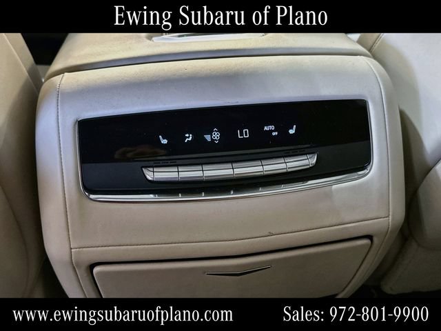 Used 2021 Cadillac Escalade Premium Luxury Platinum AWD/4WD image 28