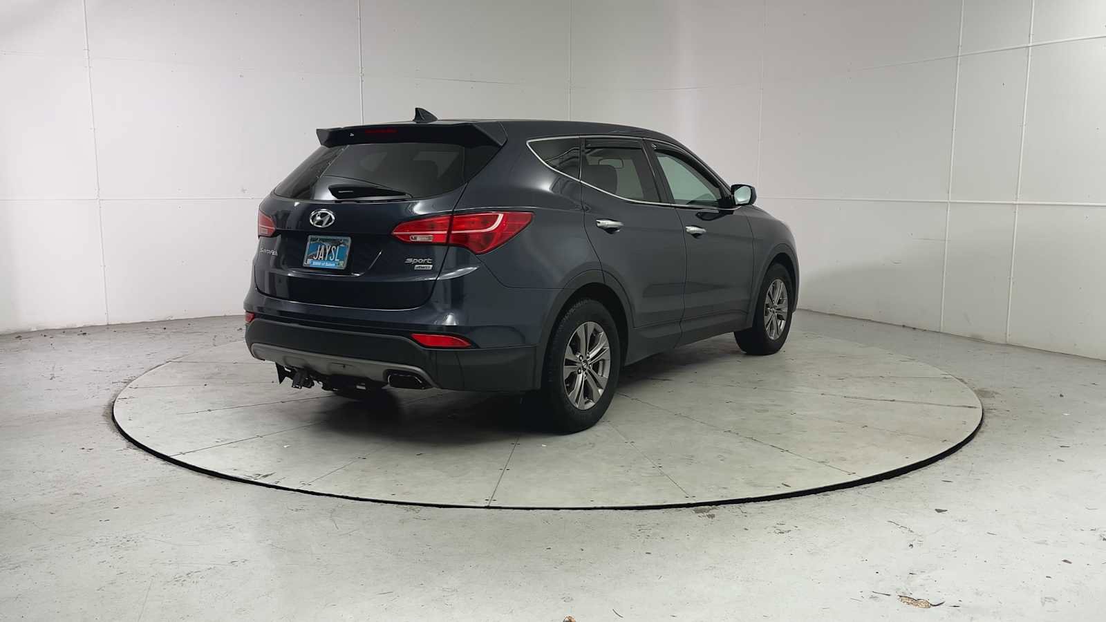 Used 2015 Hyundai Santa Fe Sport image 2