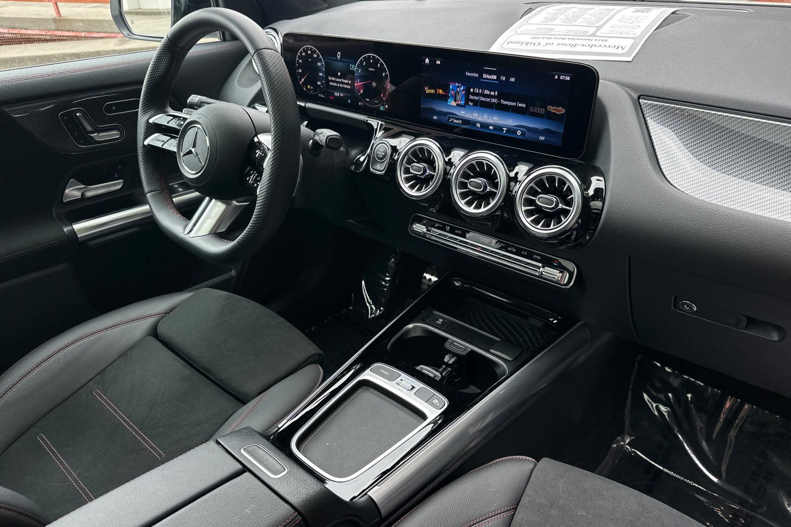 Certified 2024 Mercedes-Benz GLA 250 image 23