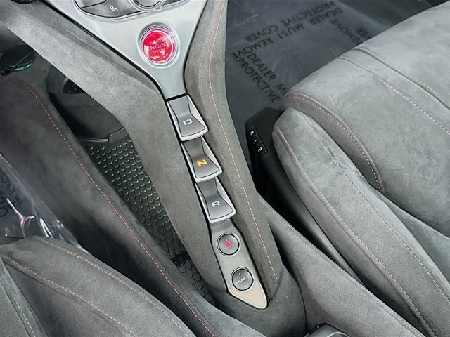 Used 2021 McLaren 720S Base image 18