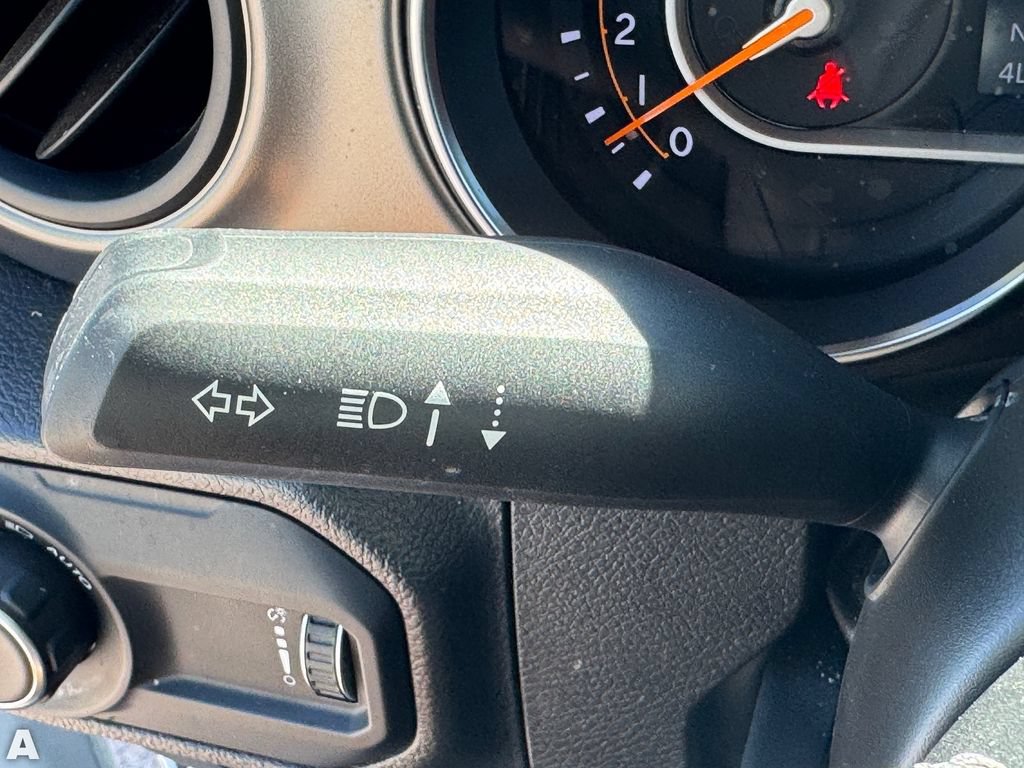 Used 2023 Jeep Wrangler Unlimited Sport AWD/4WD image 30