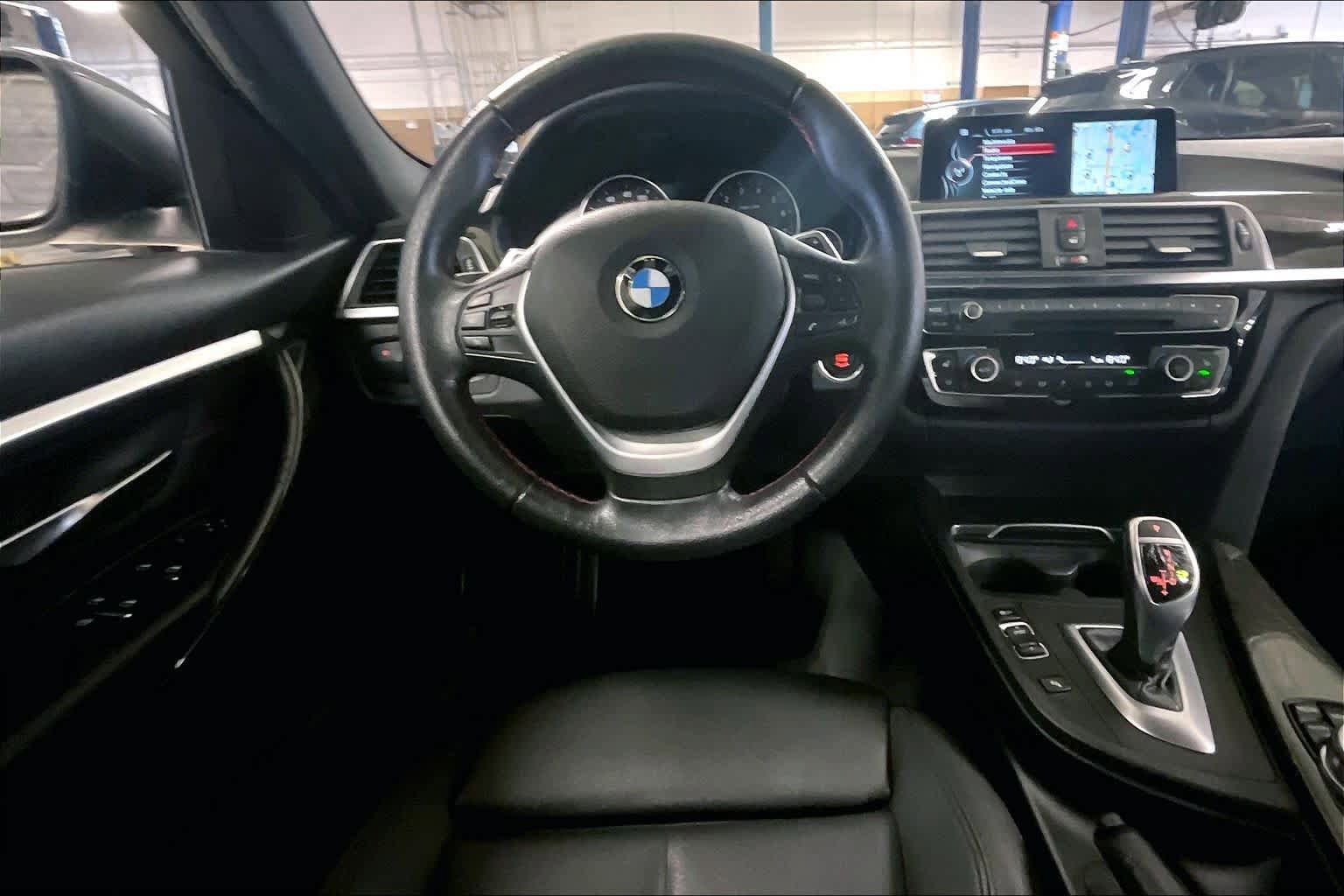 Used 2016 BMW 328i Sedan RWD image 5