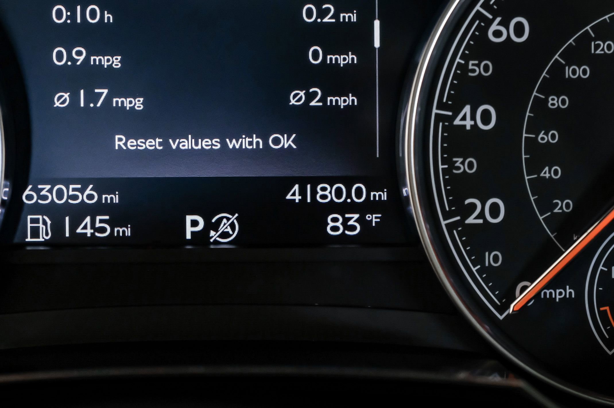 Used 2017 Bentley Bentayga image 18